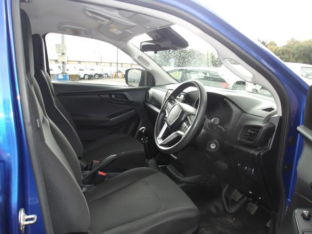 2021 Isuzu D-Max 1.9 Utility Double Cab 4X4 (YK71ZFX) Image 15