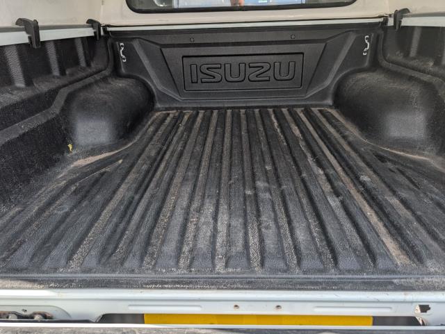 2022 Isuzu D-Max 1.9 Utility Double Cab 4X4 (YK72ZBU) Image 32