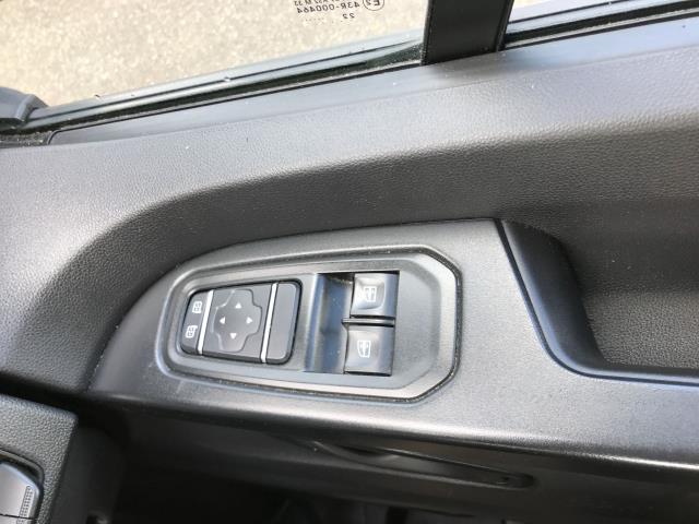 2022 Renault Trafic Sh30 Blue Dci 150 High Roof Business Van (YK72ZSX) Image 25