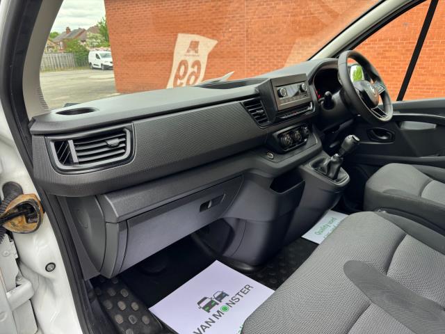 2022 Renault Trafic Sh30 Blue Dci 150 **High Roof Business Van (YK72ZTR) Image 35
