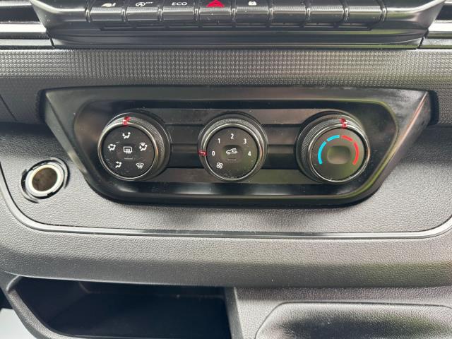 2022 Renault Trafic Sh30 Blue Dci 150 **High Roof Business Van (YK72ZTR) Image 31