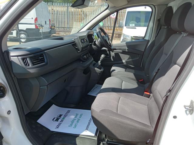 2022 Renault Trafic Sh30 Blue Dci 150 High Roof Business Van (YK72ZTW) Image 17