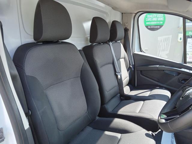 2022 Renault Trafic Sh30 Blue Dci 150 High Roof Business Van (YK72ZTW) Image 27