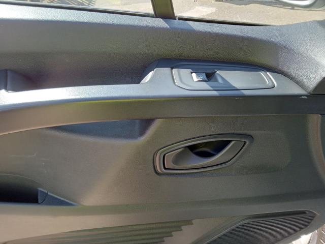 2022 Renault Trafic Sh30 Blue Dci 150 High Roof Business Van (YK72ZTW) Image 19