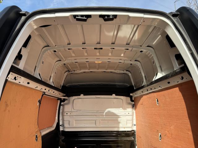 2022 Renault Trafic L1 H1 Sh30 Blue Dci 2.0 150 High Roof Business Van (YK72ZVB) Image 53