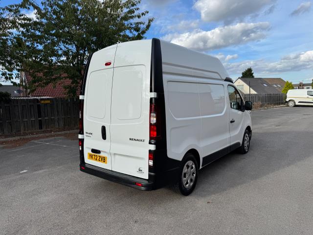 2022 Renault Trafic L1 H1 Sh30 Blue Dci 2.0 150 High Roof Business Van (YK72ZVB) Image 9