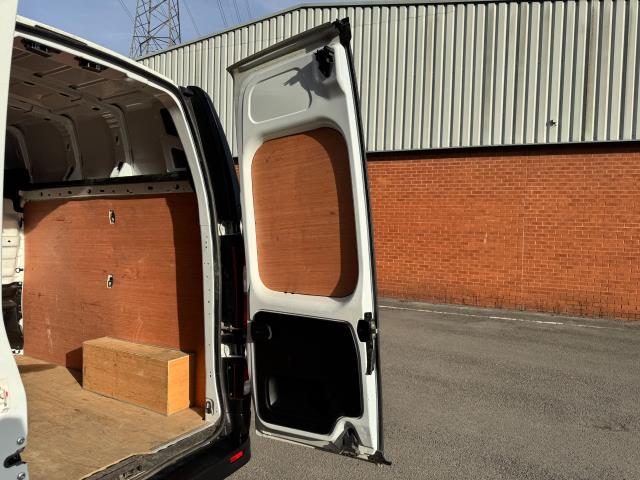 2022 Renault Trafic L1 H1 Sh30 Blue Dci 2.0 150 High Roof Business Van (YK72ZVB) Image 55