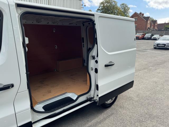 2022 Renault Trafic Sl30 Blue Dci 130 Business Van (YK72ZVE) Image 47
