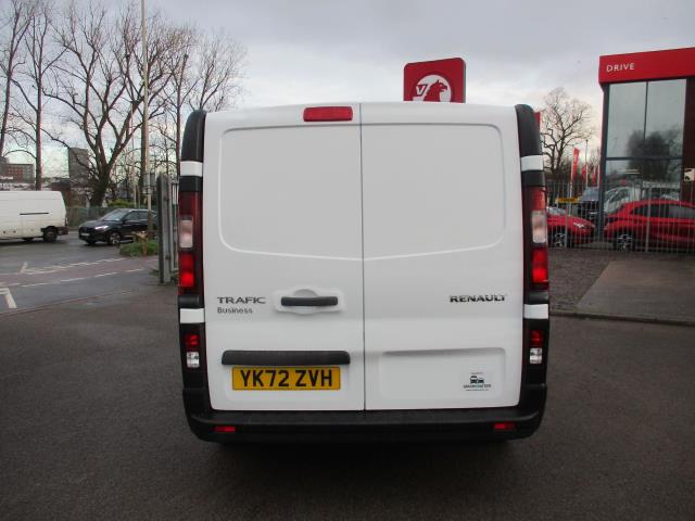 2022 Renault Trafic Sl30 Blue Dci 130 Business Van (YK72ZVH) Image 6