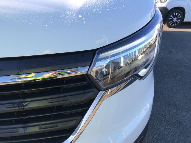 2022 Renault Trafic SL30 L1 H1 BLUE DCi 130PS BUSINESS  EURO 6 (YK72ZVS) Image 41