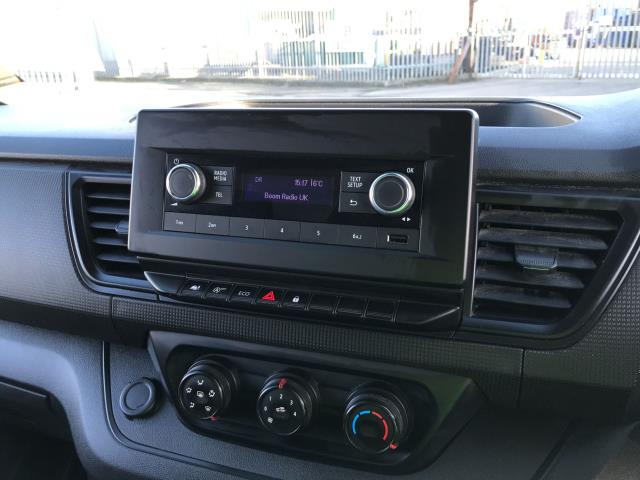 2022 Renault Trafic SL30 L1 H1 BLUE DCi 130PS BUSINESS  EURO 6 (YK72ZVS) Image 14