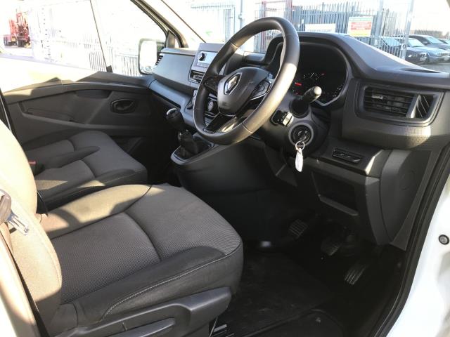 2022 Renault Trafic SL30 L1 H1 BLUE DCi 130PS BUSINESS  EURO 6 (YK72ZWJ) Image 21