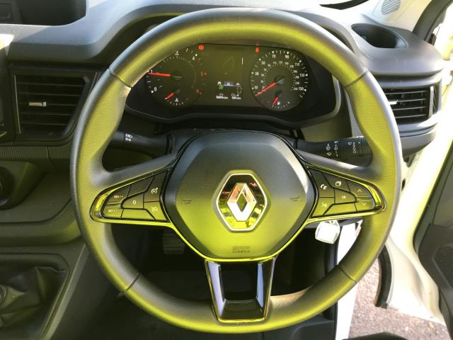 2022 Renault Trafic SL30 L1 H1 BLUE DCi 130PS BUSINESS  EURO 6 (YK72ZWJ) Image 17