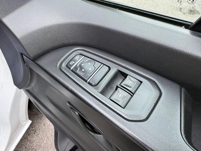 2022 Renault Trafic Sh30 Blue Dci 150 **High Roof Business Van (YK72ZXN) Image 20