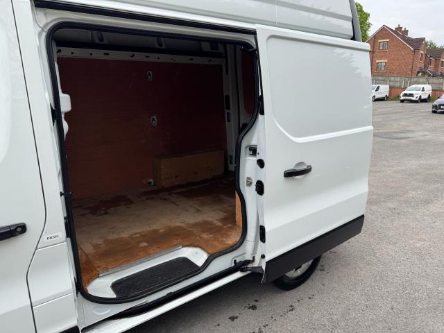 2022 Renault Trafic Sh30 Blue Dci 150 **High Roof Business Van (YK72ZXN) Image 46