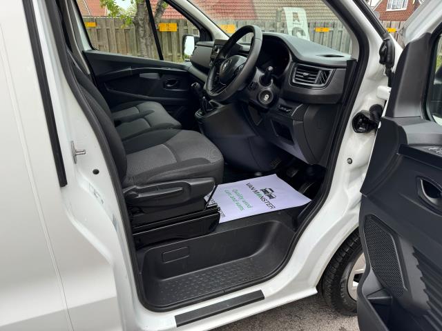 2022 Renault Trafic Sh30 Blue Dci 150 **High Roof Business Van (YK72ZXN) Image 13