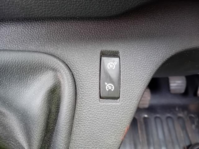 2021 Nissan Nv400 F35 SINGLE CAB 13FT DROPSIDE 150PS TEKNA EURO 6 AIR CON (YN71DLO) Image 32