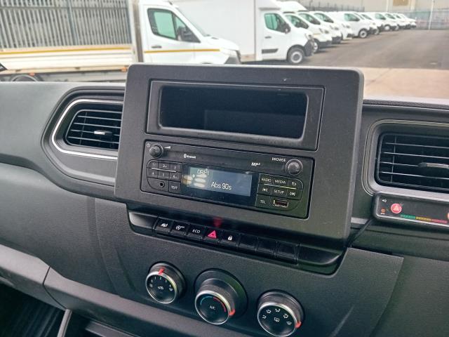 2021 Nissan Nv400 F35 SINGLE CAB 13FT DROPSIDE 150PS TEKNA EURO 6 AIR CON (YN71DLO) Image 10