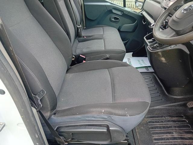 2021 Nissan Nv400 F35 SINGLE CAB 13FT DROPSIDE 150PS TEKNA EURO 6 AIR CON (YN71DLO) Image 9