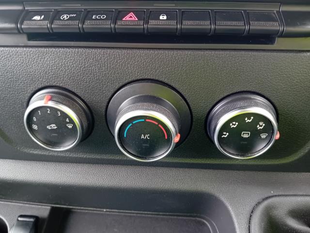 2021 Nissan Nv400 F35 SINGLE CAB 13FT DROPSIDE 150PS TEKNA EURO 6 AIR CON (YN71DLO) Image 30