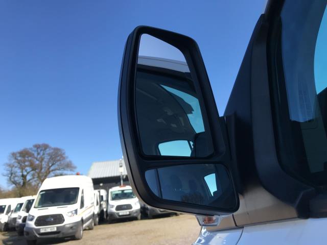 2021 Ford Transit Custom 2.0 Ecoblue 105Ps High Roof Leader Van Euro 6 *Restricted to 70 MPH* (YP21VTL) Thumbnail 14