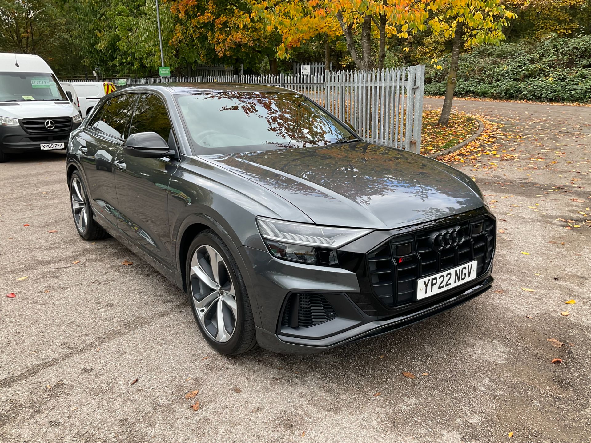 2022 Audi Q8 Sq8 Tfsi Quattro Black Edition 5Dr Tiptronic (YP22NGV)