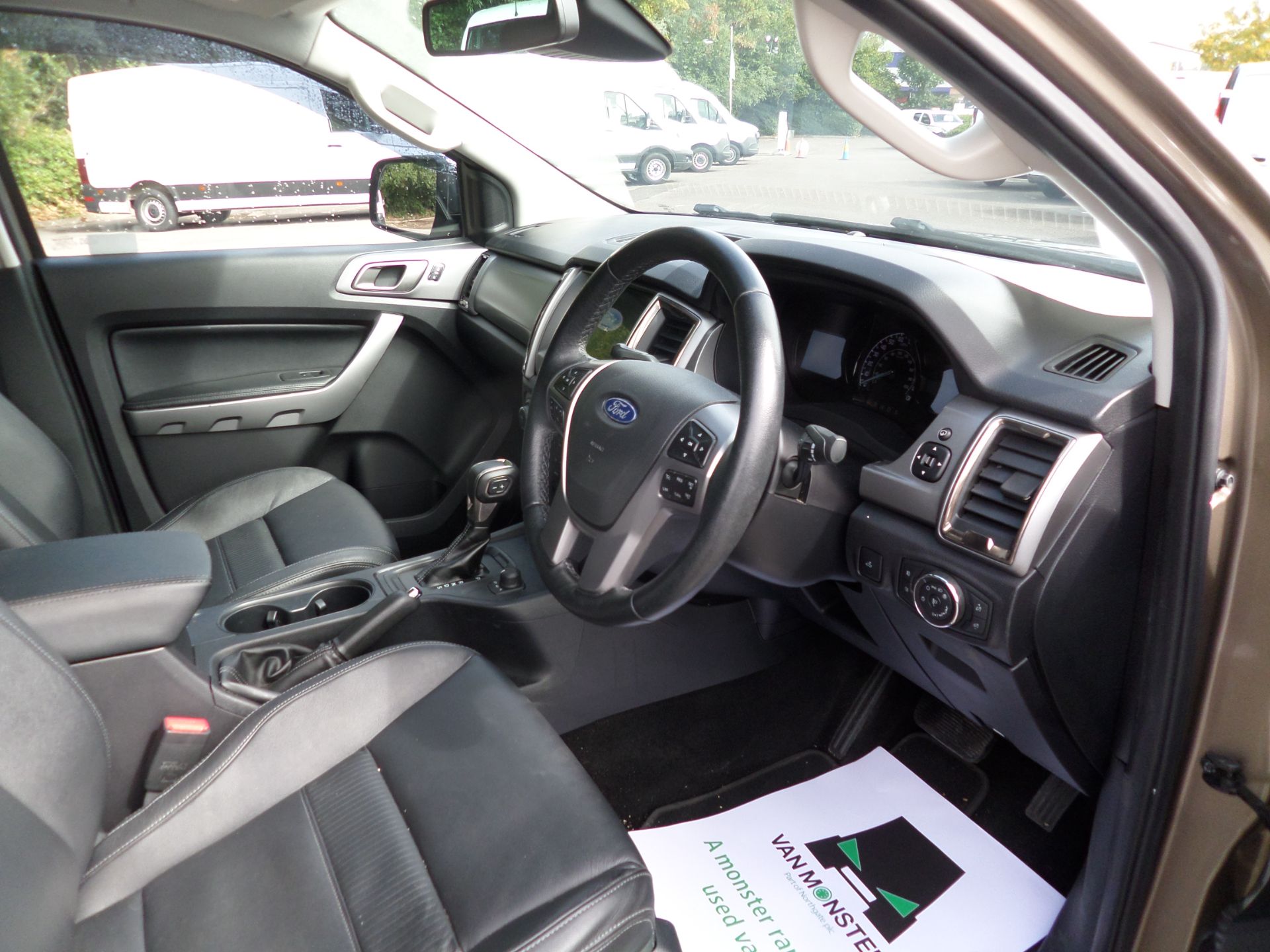 2020 Ford Ranger Pick Up Double Cab Limited 1 2.0 Ecoblue 170 Auto Euro 6 (YP70USH) Thumbnail 11